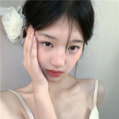 年轻的安徒生
